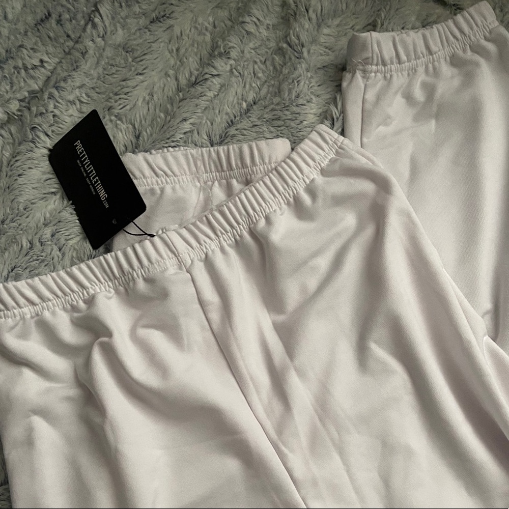 PRETTY LITTLE THING SWEATPANTS BRAND NEW WITH TAGS